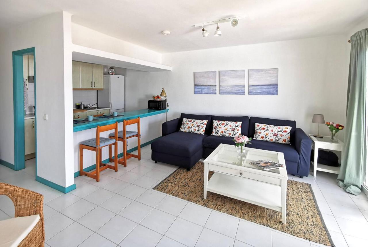 Calypso, Apartamento Completo Con Vistas Al Mar Y A La Piscina En Costa Teguise Bagian luar foto