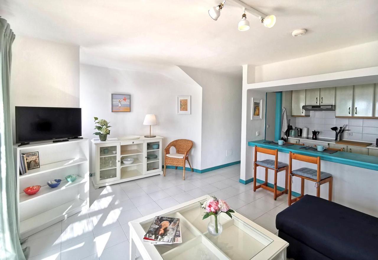 Calypso, Apartamento Completo Con Vistas Al Mar Y A La Piscina En Costa Teguise Bagian luar foto