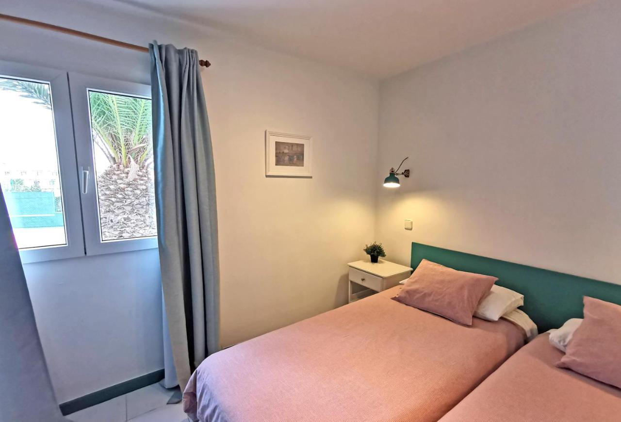 Calypso, Apartamento Completo Con Vistas Al Mar Y A La Piscina En Costa Teguise Bagian luar foto