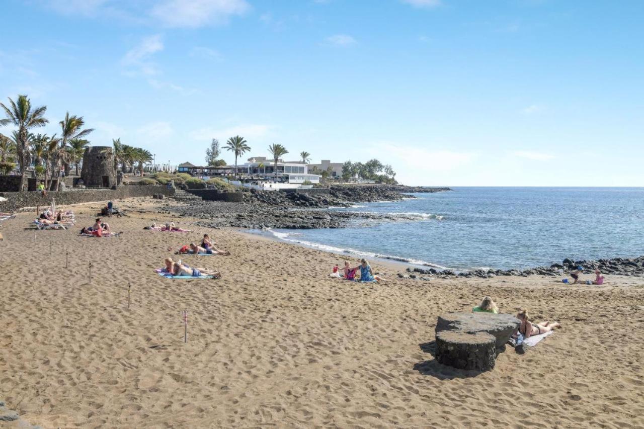 Calypso, Apartamento Completo Con Vistas Al Mar Y A La Piscina En Costa Teguise Bagian luar foto