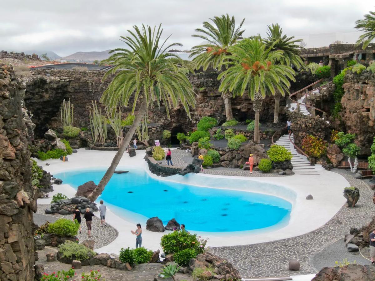 Calypso, Apartamento Completo Con Vistas Al Mar Y A La Piscina En Costa Teguise Bagian luar foto
